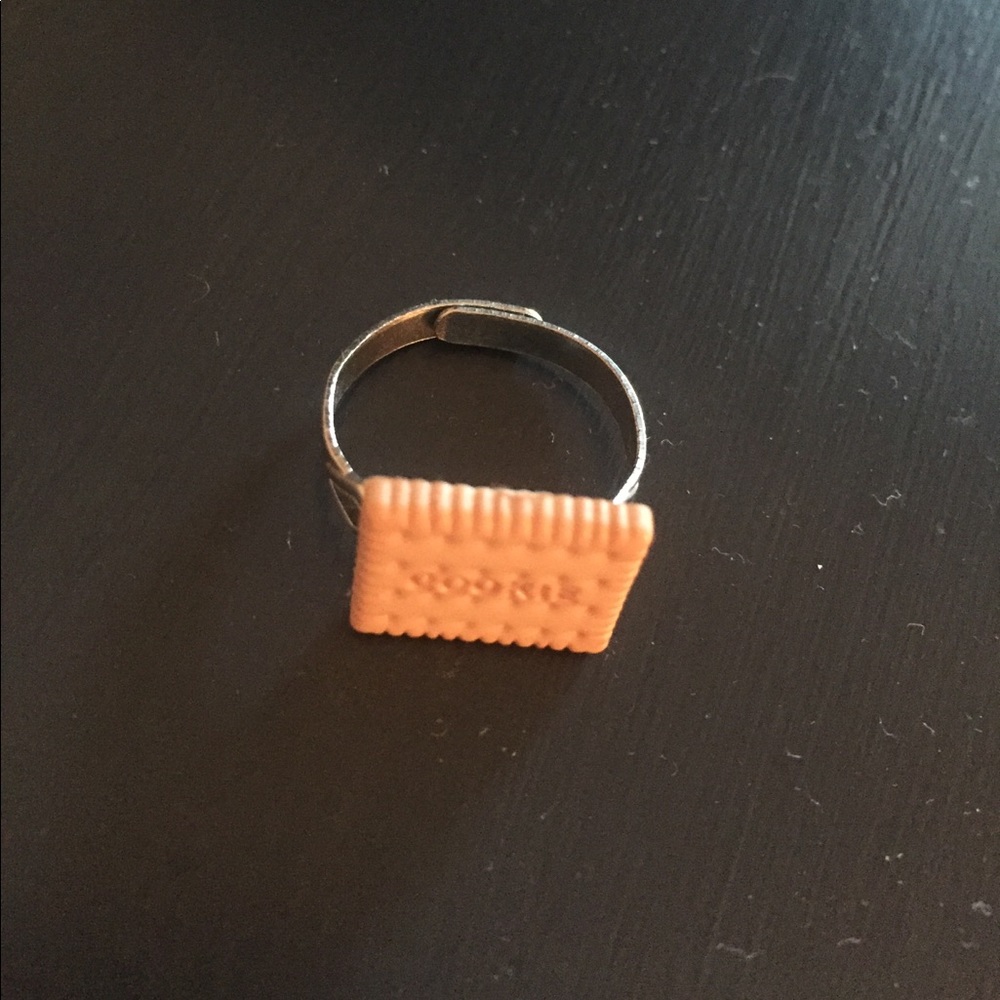 🍭 adjustable cookie ring (Free with 50$ purchase)